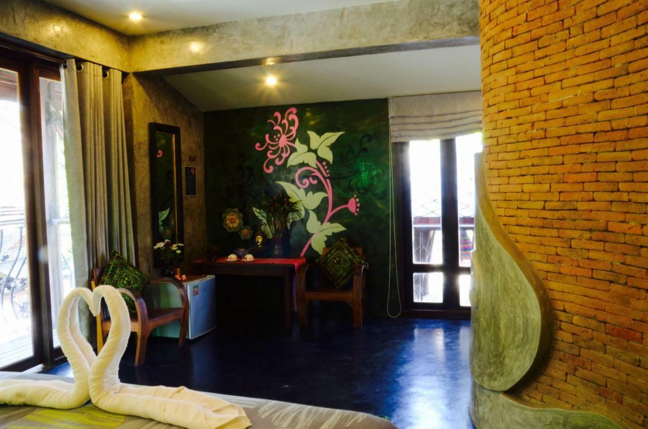 Soi One Boutique Bedrooms Pai Bagian luar foto